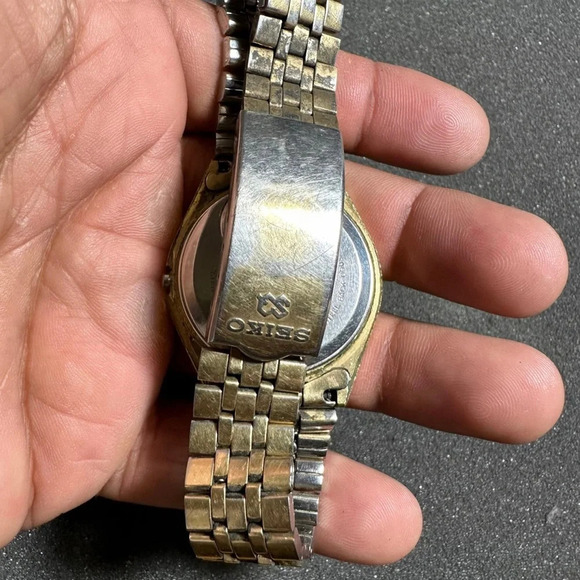 Vintage Seiko SQ 4004 Mens Quartz Watch Gold Tone DayDate 0903-8109 PARTS/REPAIR - Picture 9 of 10